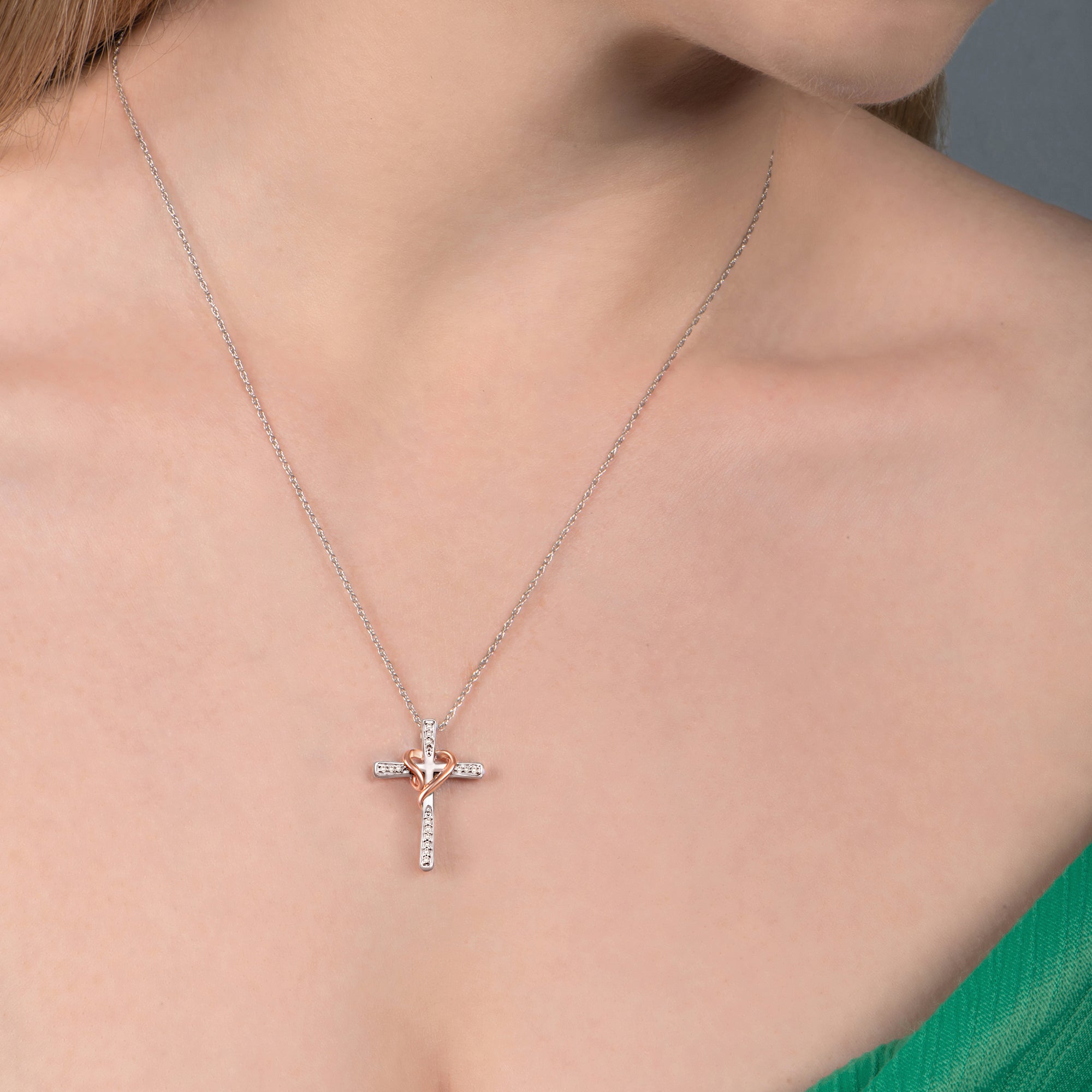 10K Rose Gold 1/10 Carat TW Diamond Gift Cross Pendant – Le Vive Jewelry